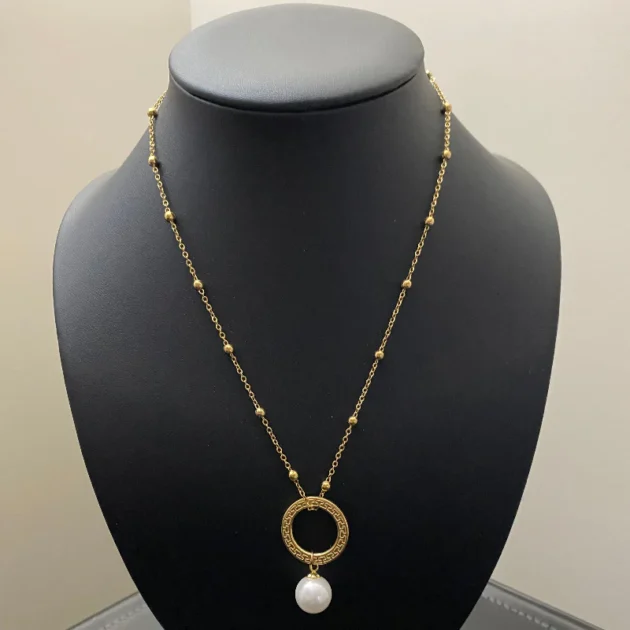 Elegant Stainless Steel Pearl Necklace with Gold-Plated Accents